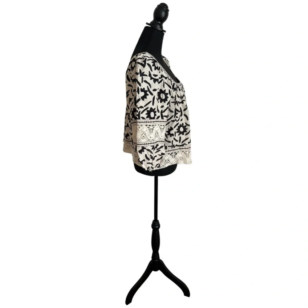 Christian Siriano Women's NY Boho Blouse -Black & White-Size Large - Picture 3 of 7